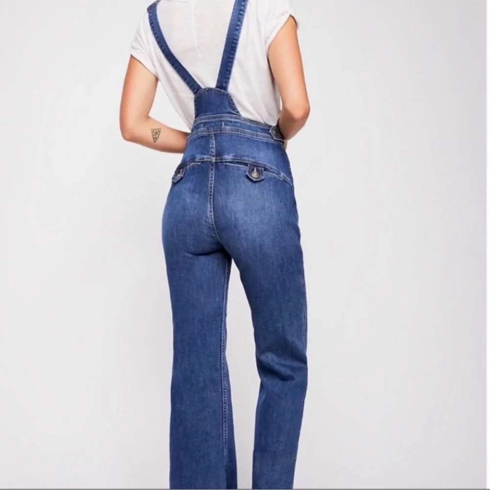 FREE PEOPLE Alvin Flared Overall Y2K Retro Raw Hem Denim Blue Size 28 - Picture 15 of 15